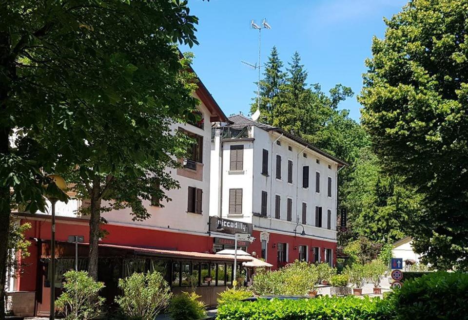 Piccadilly Hotel Sant'Andrea Bagni ภายนอก รูปภาพ