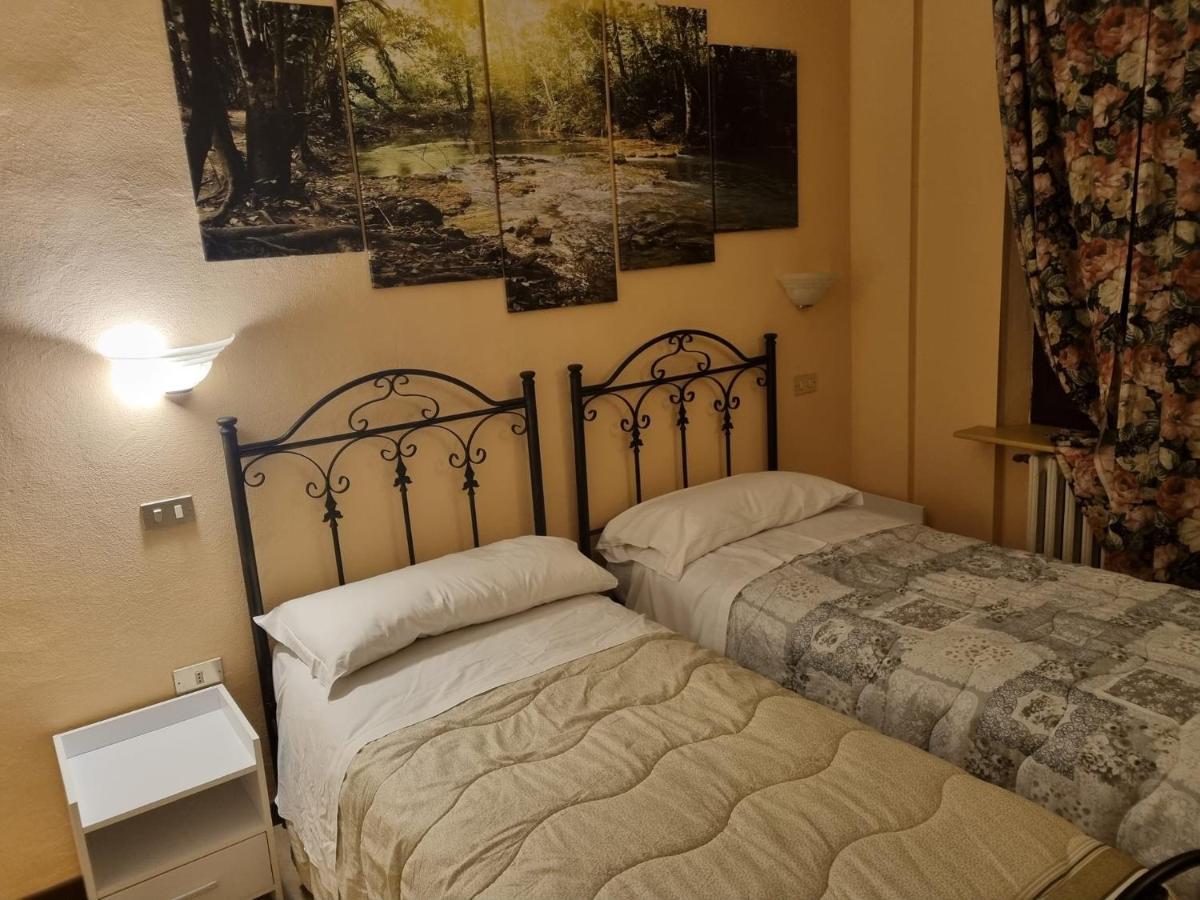 Piccadilly Hotel Sant'Andrea Bagni ภายนอก รูปภาพ