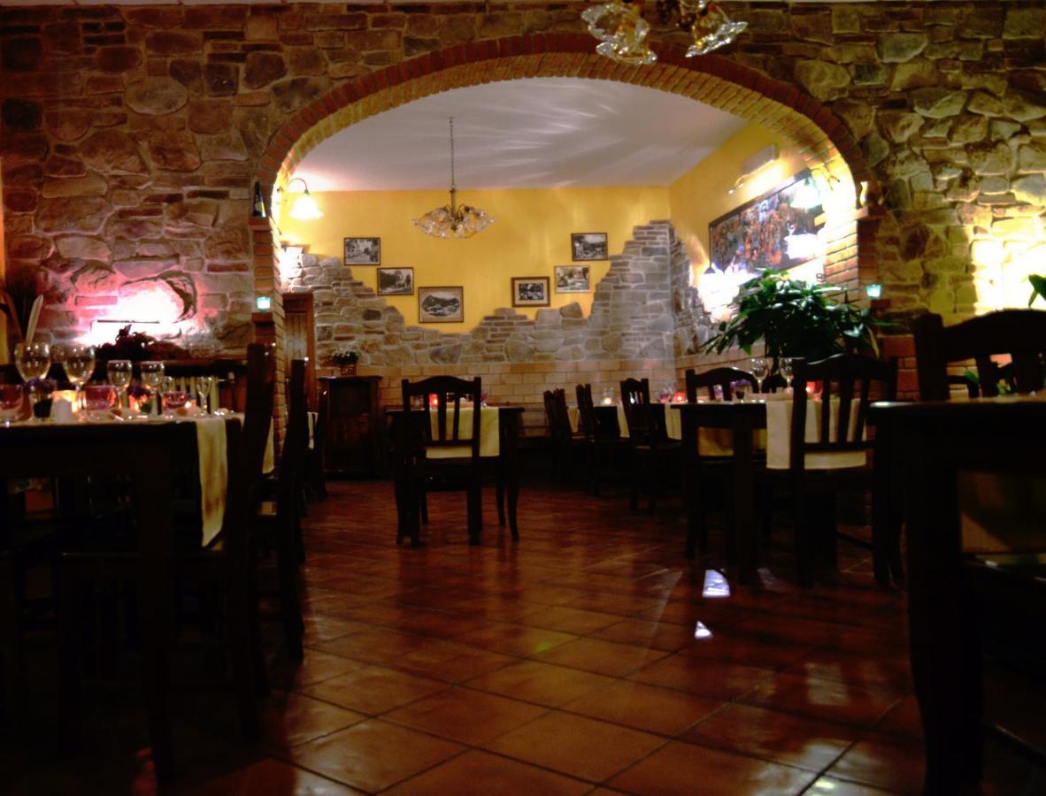 Piccadilly Hotel Sant'Andrea Bagni ภายนอก รูปภาพ
